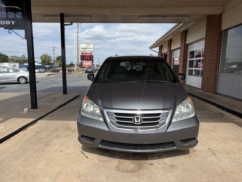 Used 2010 Honda Odyssey EX-L image 3