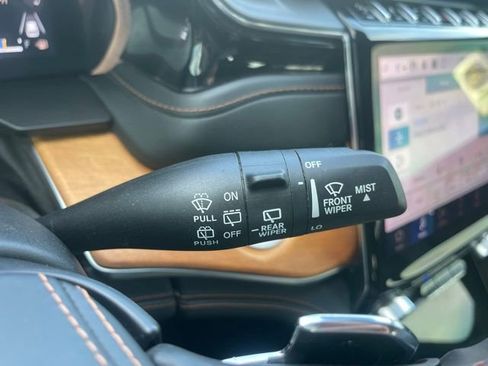 Used 2022 Jeep Grand Cherokee L Summit image 25