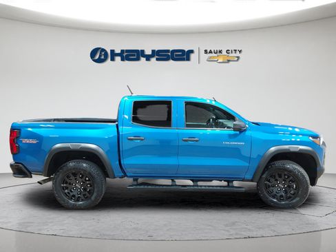 Used 2024 Chevrolet Colorado Trail Boss w/ LPO, Skid Plate Package AWD/4WD image 8