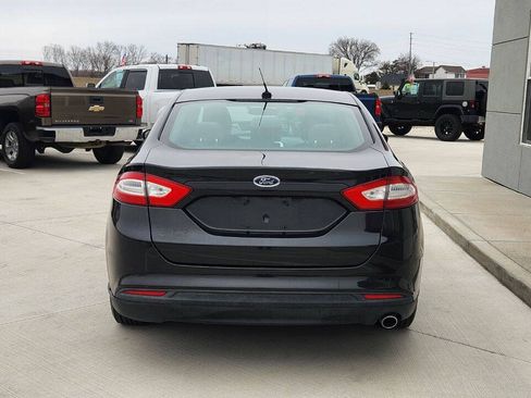 Used 2013 Ford Fusion S FWD image 5