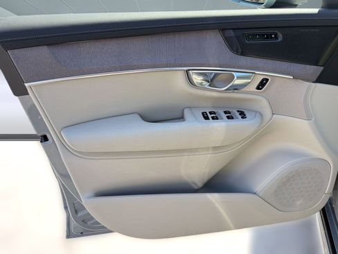New 2026 Volvo XC90 B6 Ultra w/ Protection Package image 22