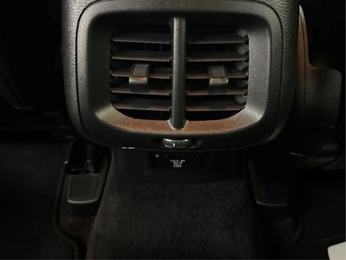 Used 2017 Jeep Cherokee Limited AWD/4WD image 28