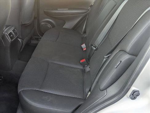 Used 2020 Nissan Rogue Sport S image 16