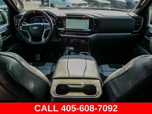 Used 2025 Chevrolet Silverado 1500 LTZ AWD/4WD image 42