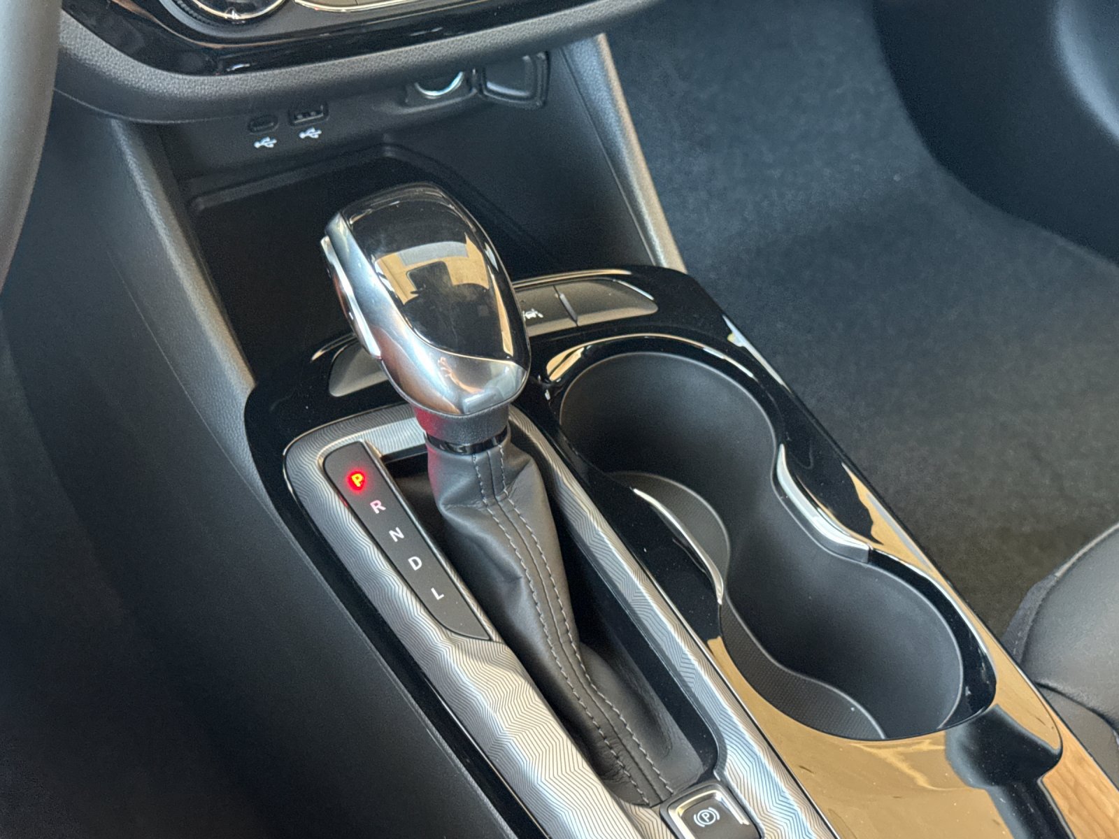 New 2026 Buick Envista Sport Touring w/ Convenience I Package FWD image 20