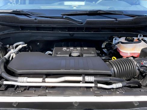 Certified 2024 Chevrolet Silverado 1500 Custom Trail Boss w/ Turbomax Blackout Package AWD/4WD image 31