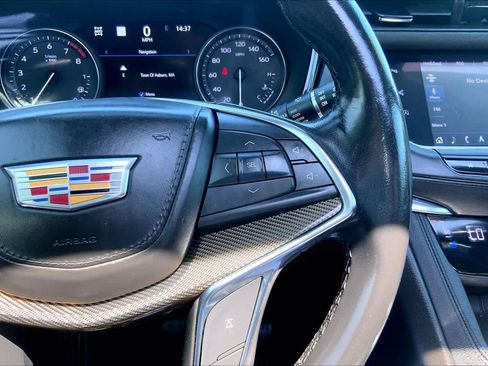 Used 2020 Cadillac XT5 Premium Luxury w/ Platinum Package AWD/4WD image 25
