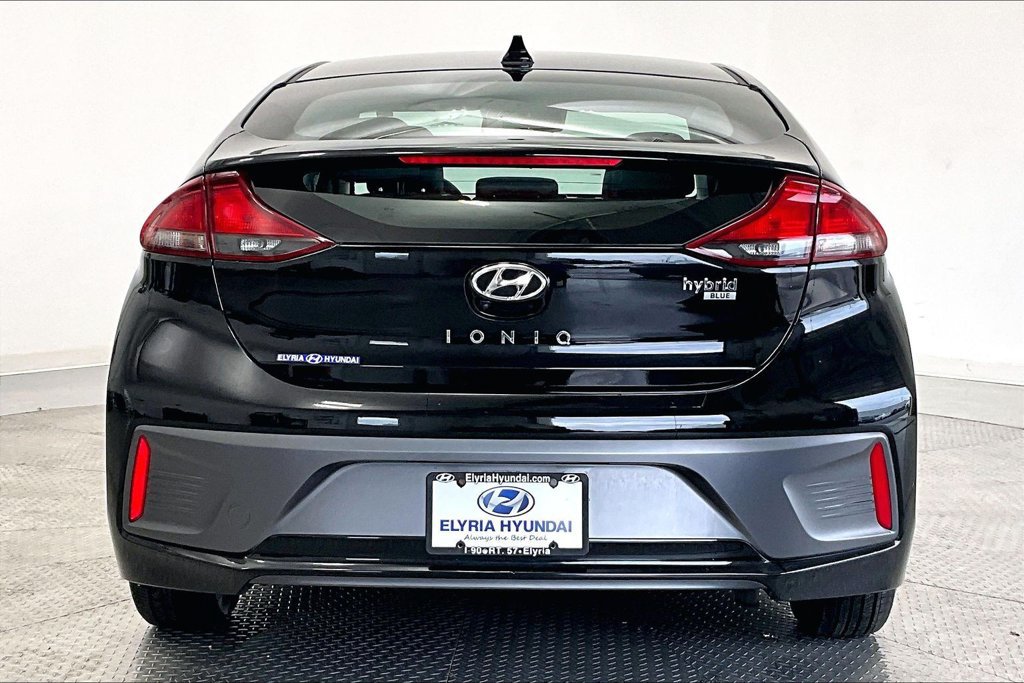 Used 2020 Hyundai Ioniq Blue FWD image 4