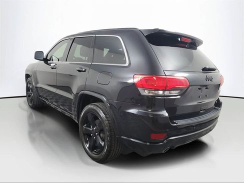 Used 2015 Jeep Grand Cherokee Altitude image 4