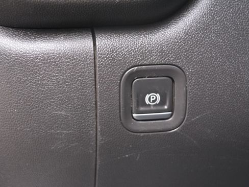 Used 2019 Chevrolet Silverado 1500 W/T w/ Trailering Package image 27