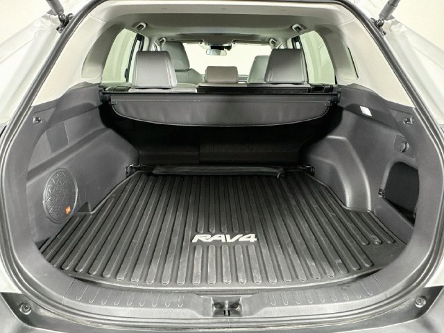 Used 2025 Toyota RAV4 XLE Premium w/ Weather Package AWD/4WD image 33
