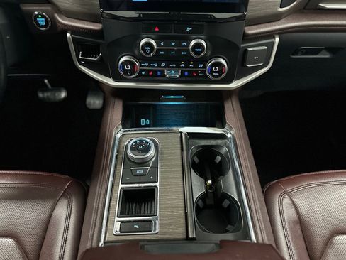 Certified 2023 Ford Expedition Limited image 21