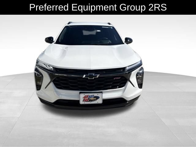 Certified 2024 Chevrolet Trax RS w/ Driver Confidence Package FWD image 2