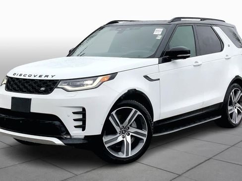 New 2026 Land Rover Discovery Dynamic SE image 1