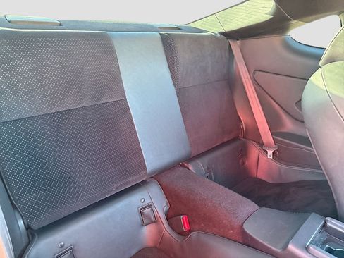 Used 2024 Toyota GR86 Premium image 25