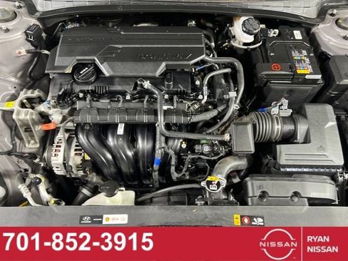 Used 2023 Hyundai Elantra SEL w/ Cargo Package image 12