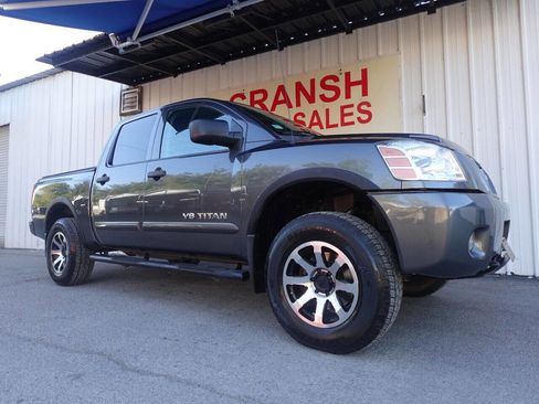 Used 2012 Nissan Titan PRO-4X image 9