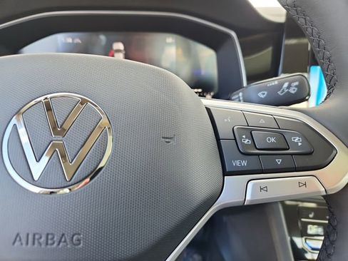 New 2026 Volkswagen Jetta SE image 12