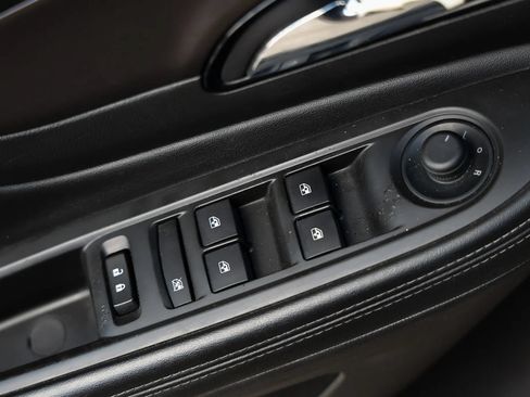 Used 2018 Buick Encore Preferred FWD image 36