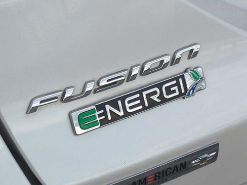 Used 2016 Ford Fusion Energi Titanium w/ Driver Assist Package FWD image 32