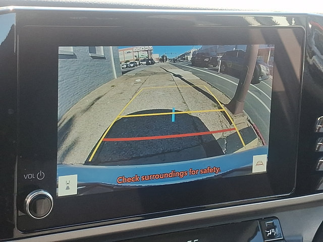 Used 2025 Toyota Camry LE FWD image 17