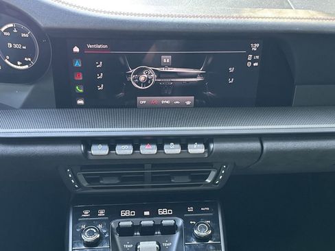 Used 2022 Porsche 911 Carrera GTS image 23