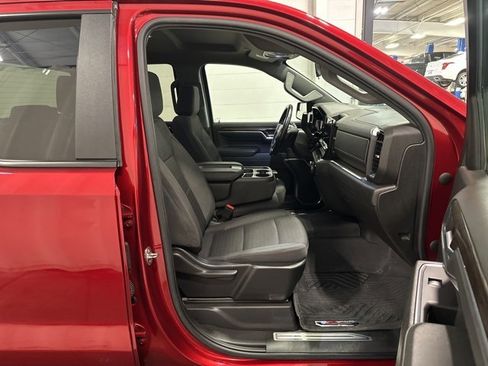 Used 2023 Chevrolet Silverado 1500 LT image 12