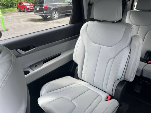 Used 2025 Hyundai Palisade SEL AWD/4WD image 43