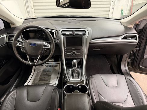 Used 2016 Ford Fusion Energi Titanium image 30