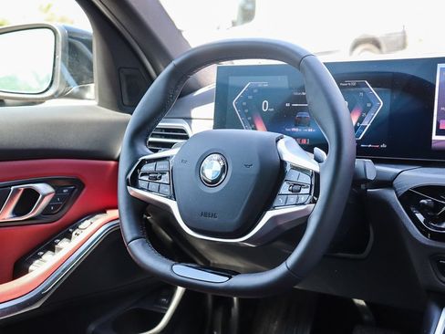 Used 2025 BMW 330i Sedan RWD image 15