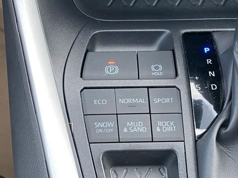 New 2025 Toyota RAV4 XLE image 20