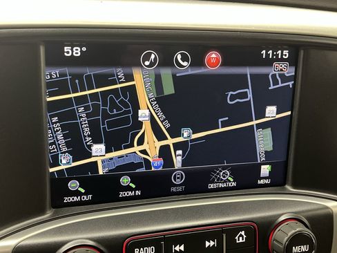 Used 2015 GMC Sierra 2500 SLT w/ Duramax Plus Package image 5