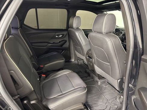 Used 2023 Chevrolet Traverse Premier w/ Redline Edition image 23