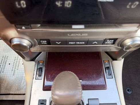 Used 2019 Lexus GX 460 Premium w/ Premium Package AWD/4WD image 7