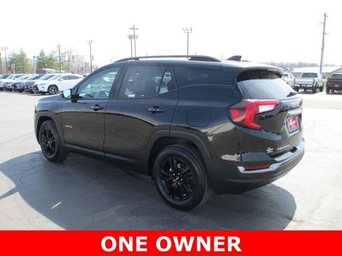 Used 2022 GMC Terrain AT4 w/ Infotainment Package II image 9