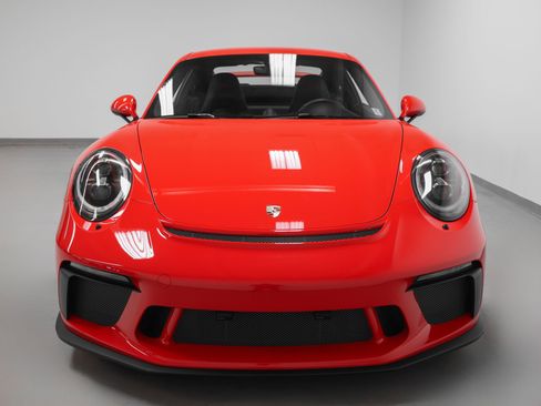 Certified 2018 Porsche 911 GT3 image 8