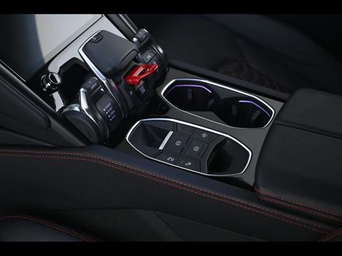 Used 2024 Lamborghini Urus S AWD/4WD image 22