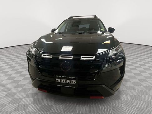 Used 2025 Nissan Rogue SV image 8