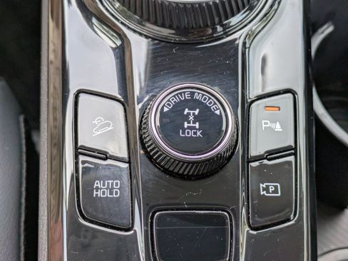 Certified 2023 Kia Sportage SX Prestige AWD/4WD image 30