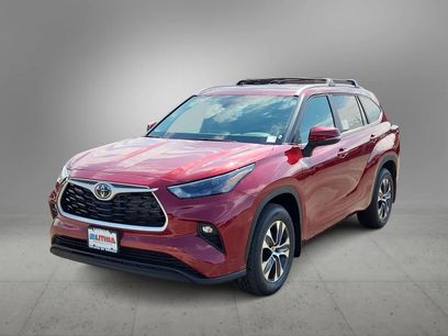 New 2025 Toyota Highlander XLE