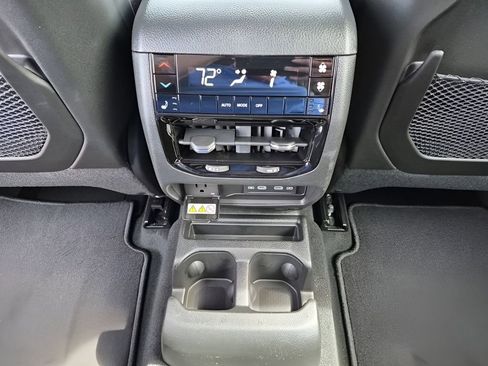 New 2026 Jeep Grand Cherokee L Limited RWD image 23