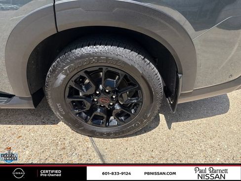 Certified 2025 Nissan Armada PRO-4X AWD/4WD image 34