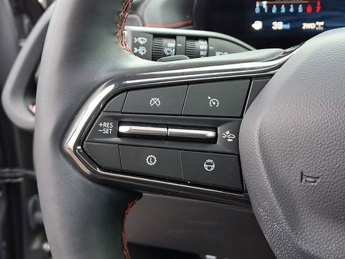 Used 2025 Chevrolet Traverse RS w/ LPO, Floor Liner Package image 25