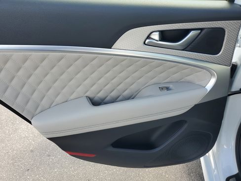 Used 2023 Genesis G70 3.3T w/ Sport Prestige Package image 21