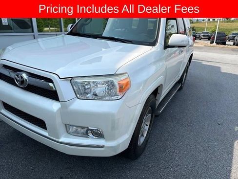 Used 2011 Toyota 4Runner SR5 w/ Convenience Pkg AWD/4WD image 17