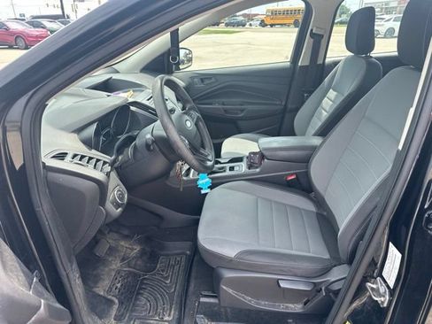Used 2018 Ford Escape S FWD image 6