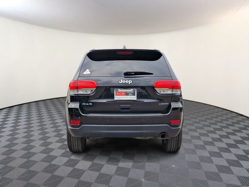 Used 2019 Jeep Grand Cherokee Laredo AWD/4WD image 6