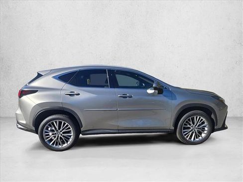 Used 2023 Lexus NX 300h AWD w/ Vision Package image 4