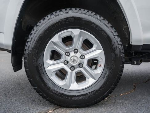 Used 2019 Toyota 4Runner SR5 image 16