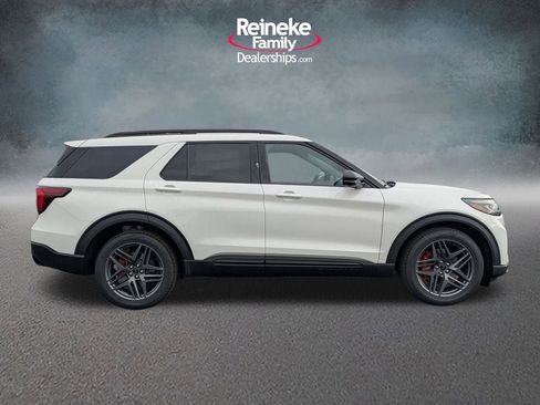 New 2026 Ford Explorer ST w/ Sun And Sound Package image 4